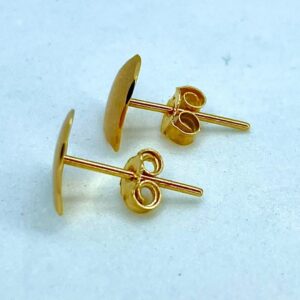 Par de Brincos Love em Ouro 18k