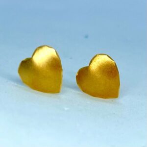 Par de Brincos Love em Ouro 18k