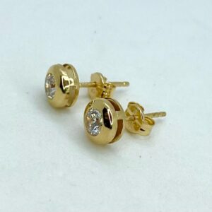 Par de Brincos em Ouro 18k c/Zircônias