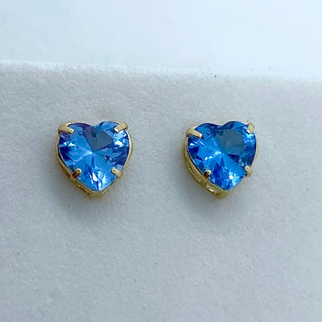 Par de Brincos Love em Ouro 18k c/Zircônias