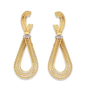 Brincos em Ouro Amarelo 18k c/Diamantes